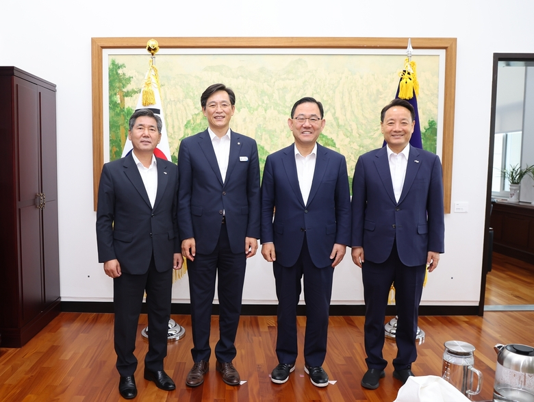 지속가능관광지방정부협의회 공동회장단 국회 방문 이미지 2