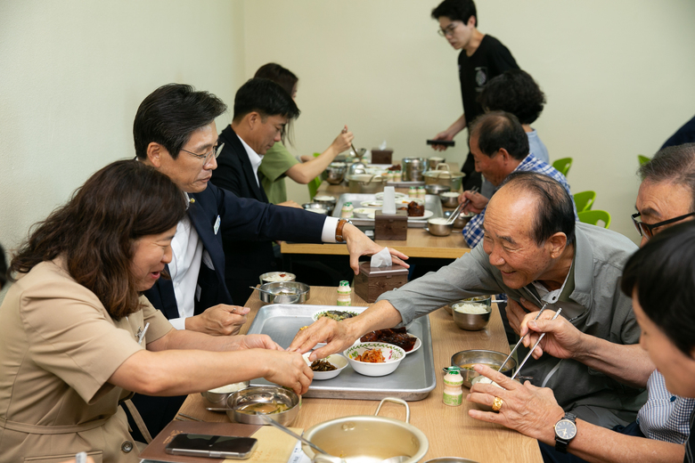 주민 의견수렴을 위한 미암면복지회관 방문 이미지 3