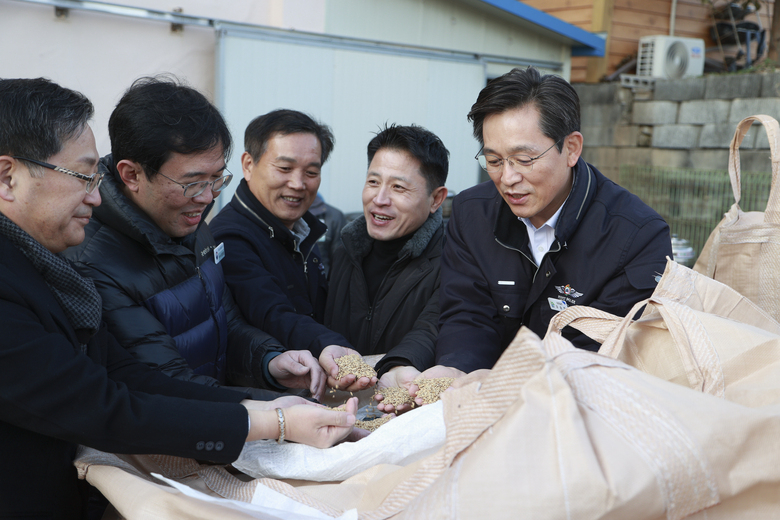 12월 5일 24년산 공공비축미곡 매입현장 방문(삼호 매자창고) 이미지 1