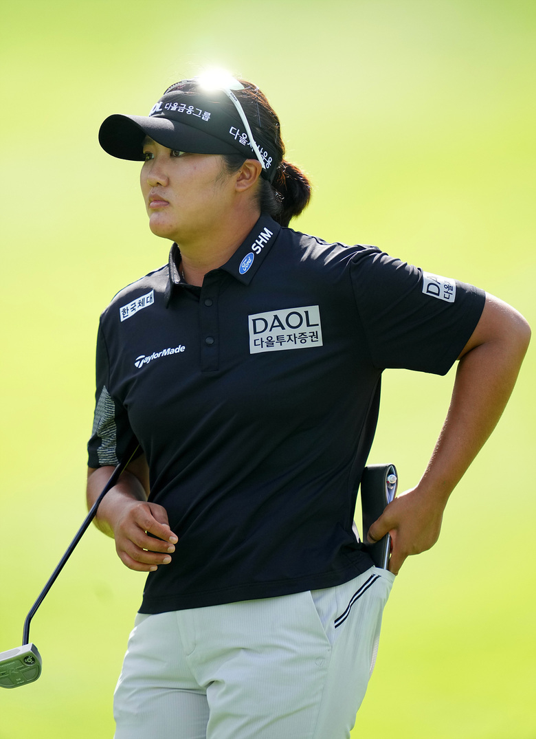 LPGA 신인왕 유해란, 영암 고향사랑소아청소년과 기부왕 이미지 2